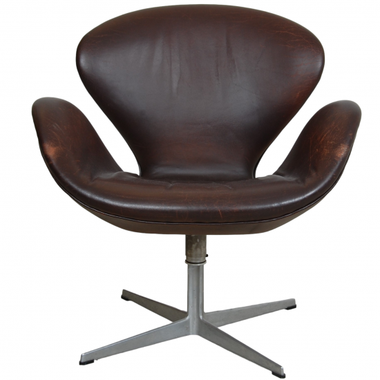 Arne Jacobsen Swan chair vintage version in brown patinated leather